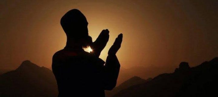 Baca Doa Setelah Sholat Dhuha, Dijamin Rezeki Mengucur Deras