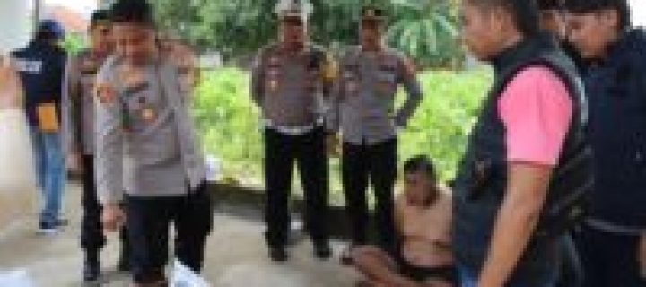 Polisi Geledah Rumah Bandar Narkoba di Madura, 4 Tersangka Diamankan