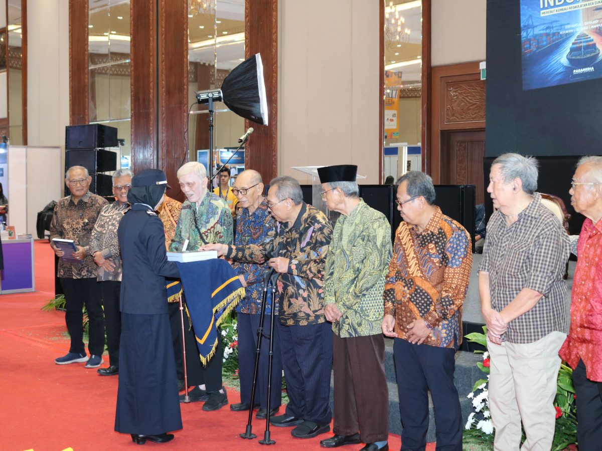 Quo Vadis Bea Cukai Indonesia: Tonggak Sejarah Kembalinya Kedaulatan Bea Cukai