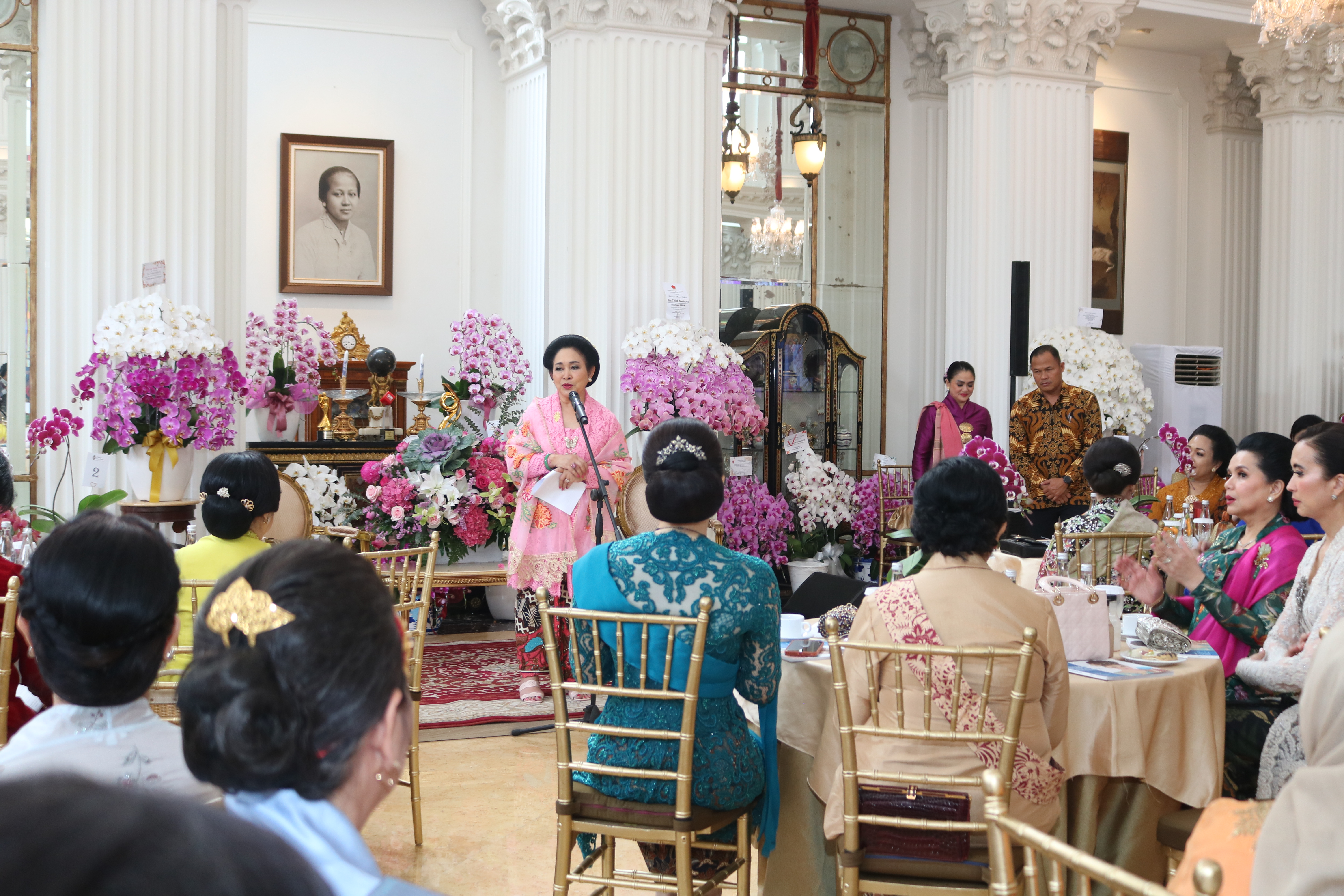 Peringati Hari Kartini 2026, Titiek Soeharto : Perempuan Indonesia Harus Terus Bersinar dan Berkarya