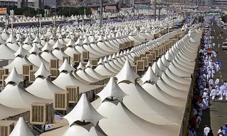 Armuzna (Puncak Ibadah Haji) Selesai, Jemaah Indonesia Fokus Ibadah di Mina