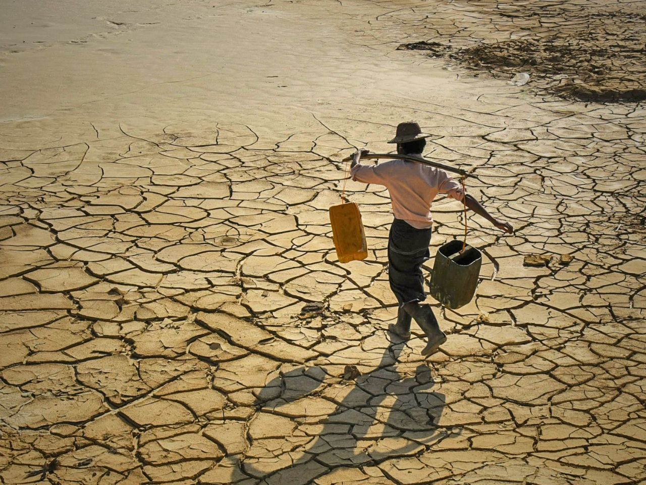 Waspadai El Nino, Kemarau Panjang Ancam Pasokan Air Bersih