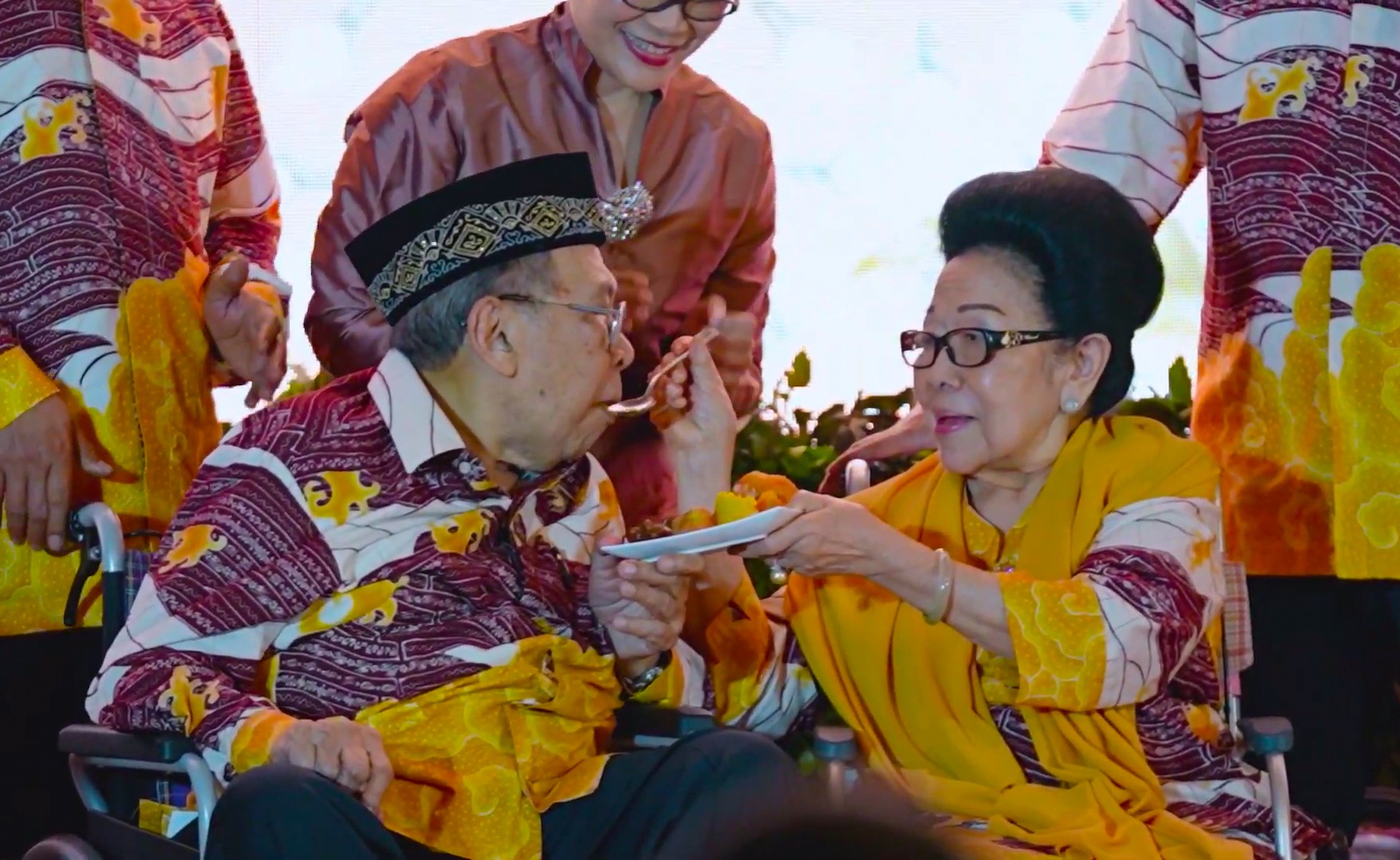 Wiyosan Palakrama Kaping 60, Keluarga Besar Soehardjo Soebardi dan Noek Bressina Gelar Syukuran Penuh Kehangatan