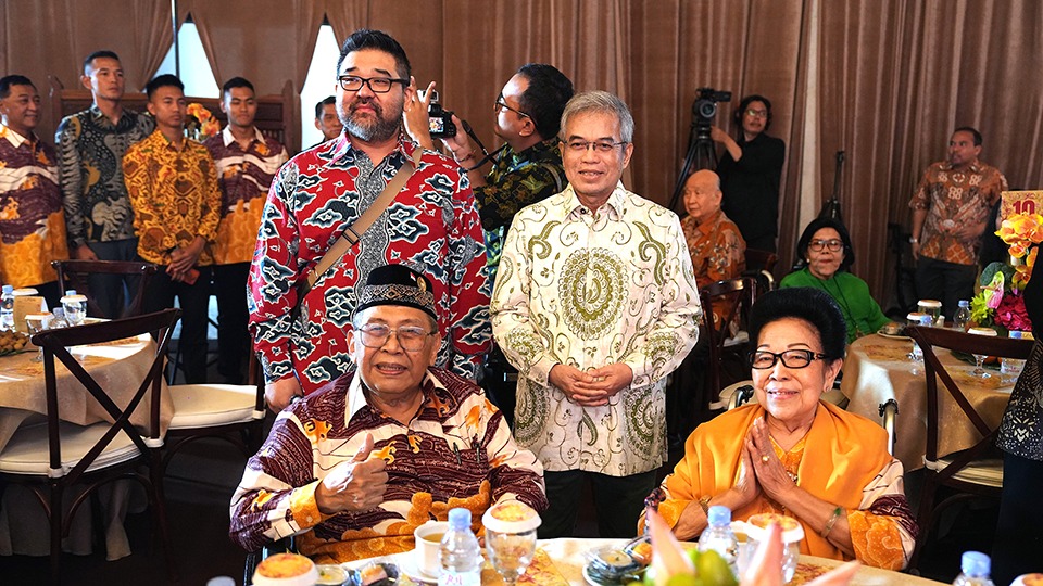 Menjadi Rumah