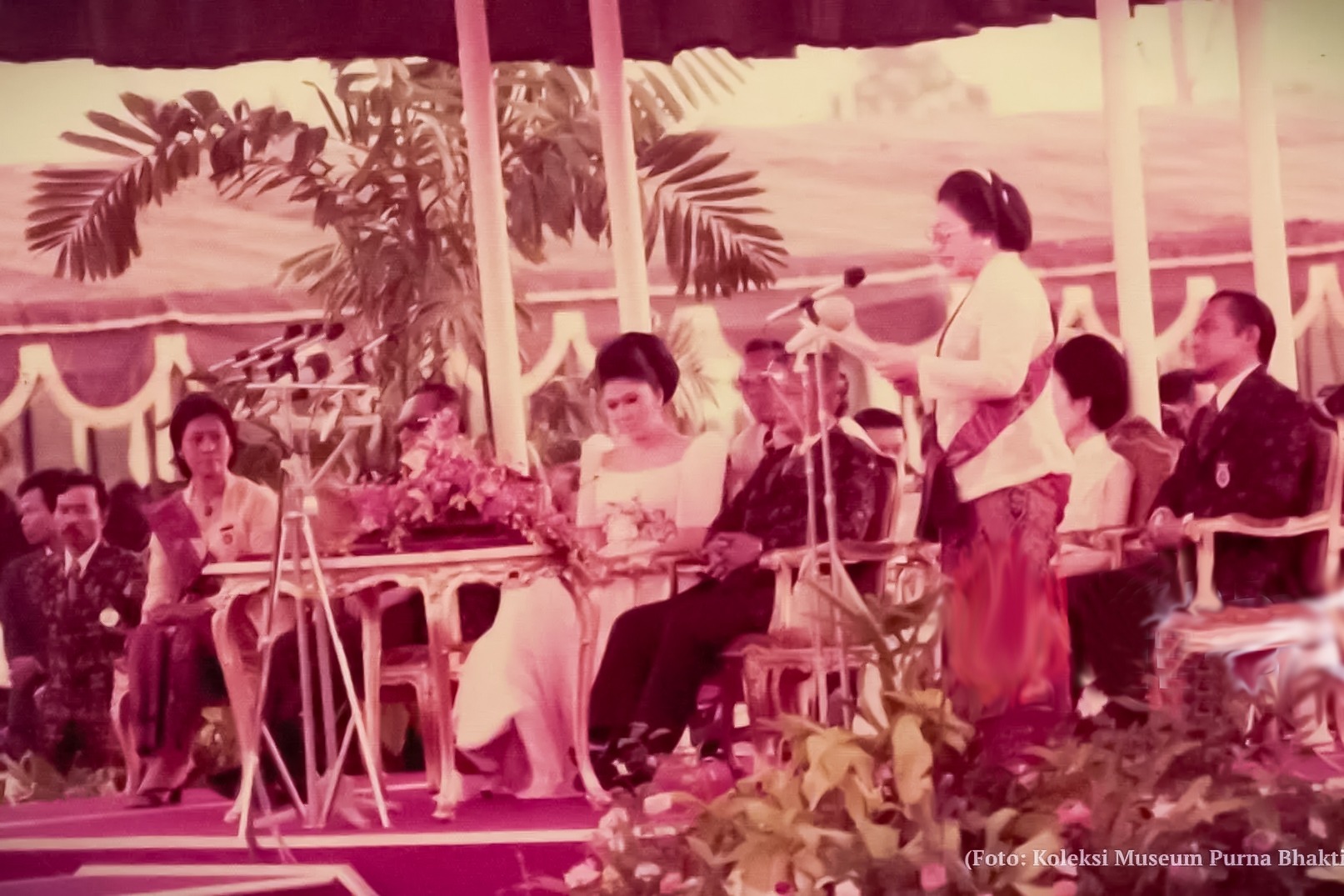 Yakin pada Visi: Rahasia Keteguhan Ibu Tien Soeharto Mewujudkan TMII