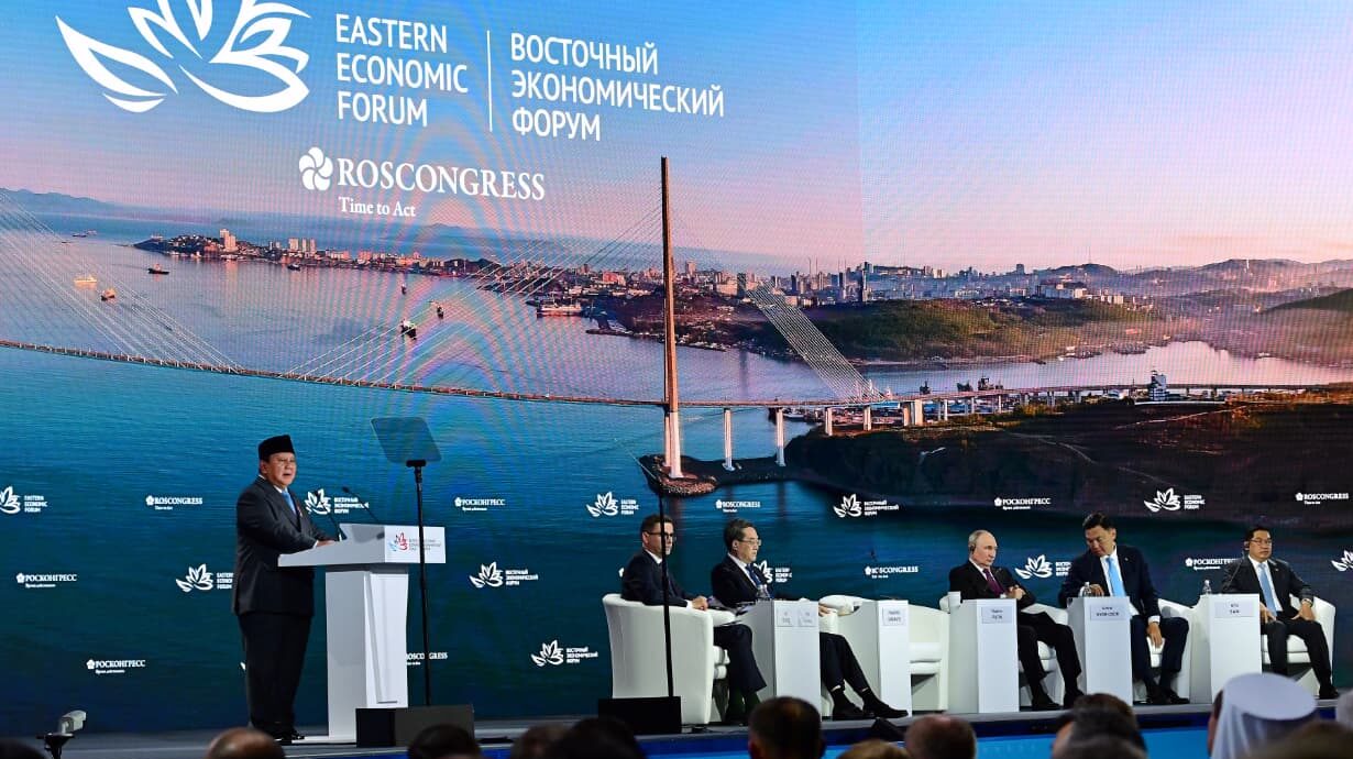 Prabowo di Vladivostok: Pembangunan Tak Boleh Berhenti di Angka, Harus Terasa di Meja Makan Rakyat
