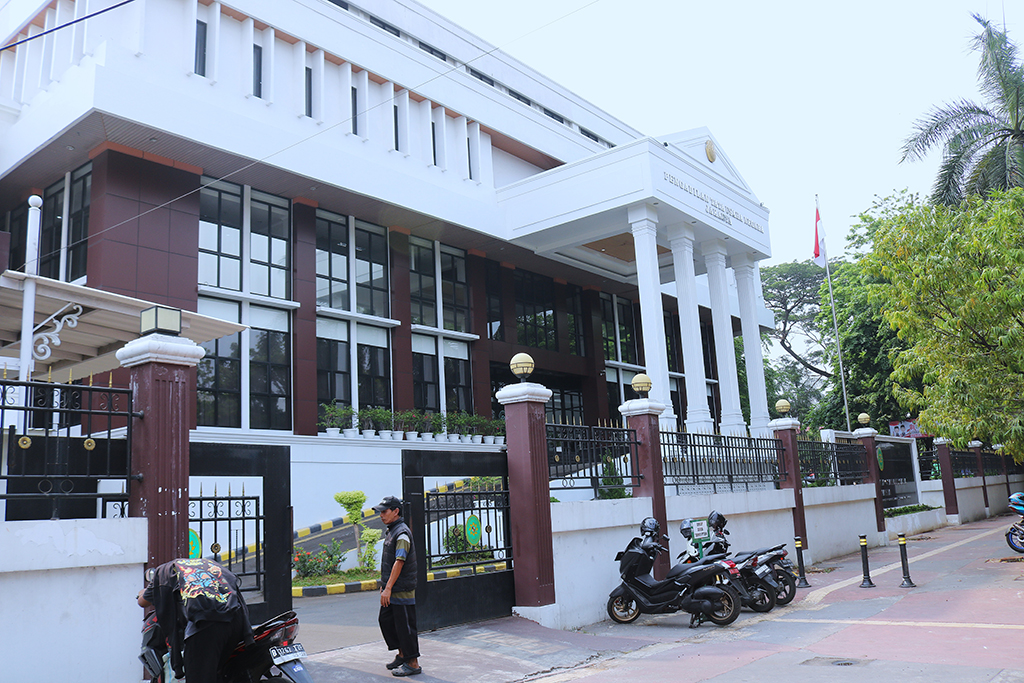 Gugatan Gelar Pahlawan Soeharto di PTUN: Pemerintah dan Keluarga Pertahankan Keputusan, Penggugat Persoalkan Dasar Hukumnya