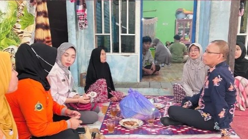 Relawan Pemadam yang Tumbang Bukan di Garis Api